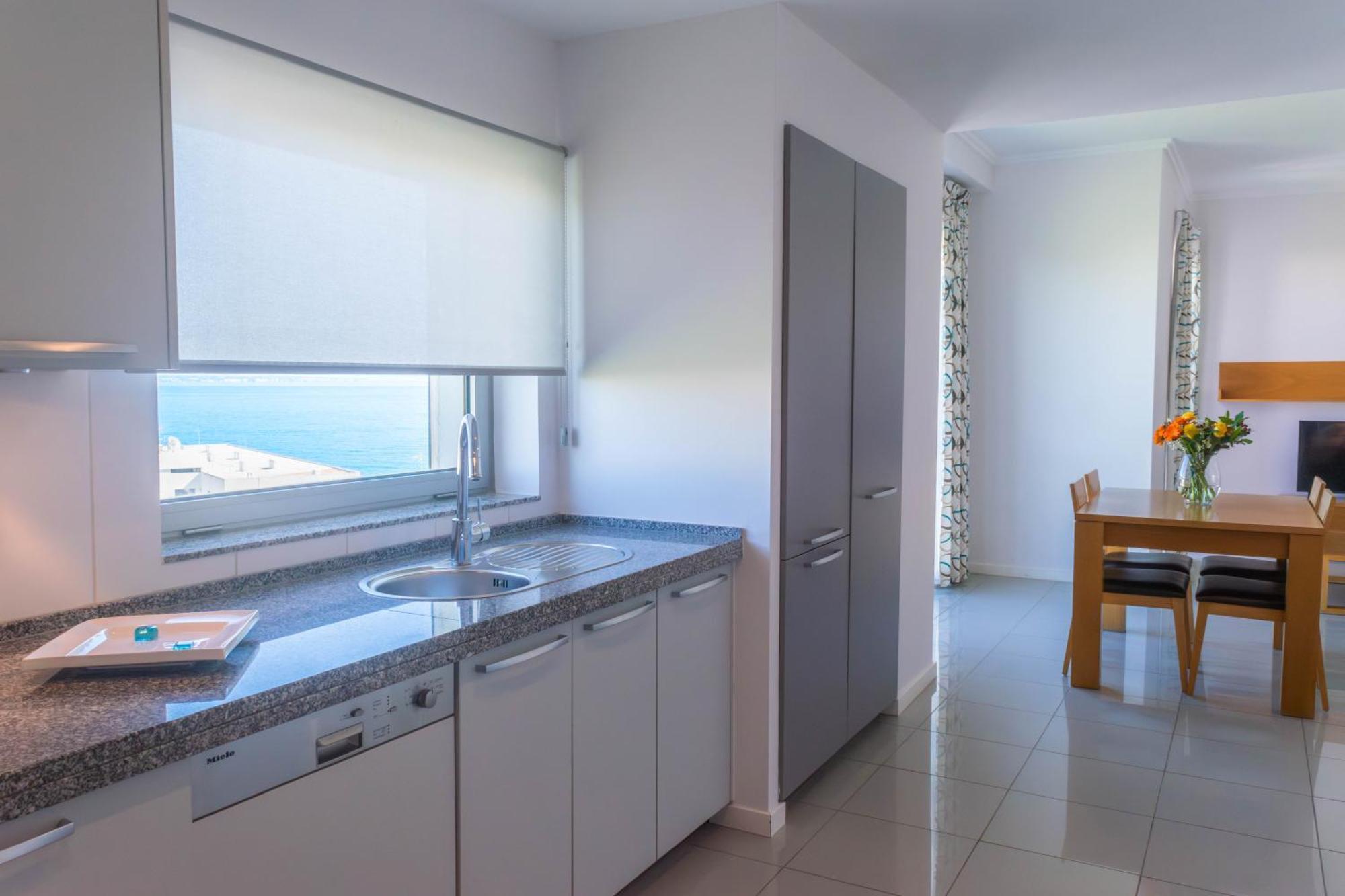 Villa Doris Suites Lagos Luaran gambar